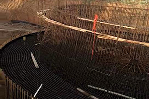白城砼烟囱新建施工现场